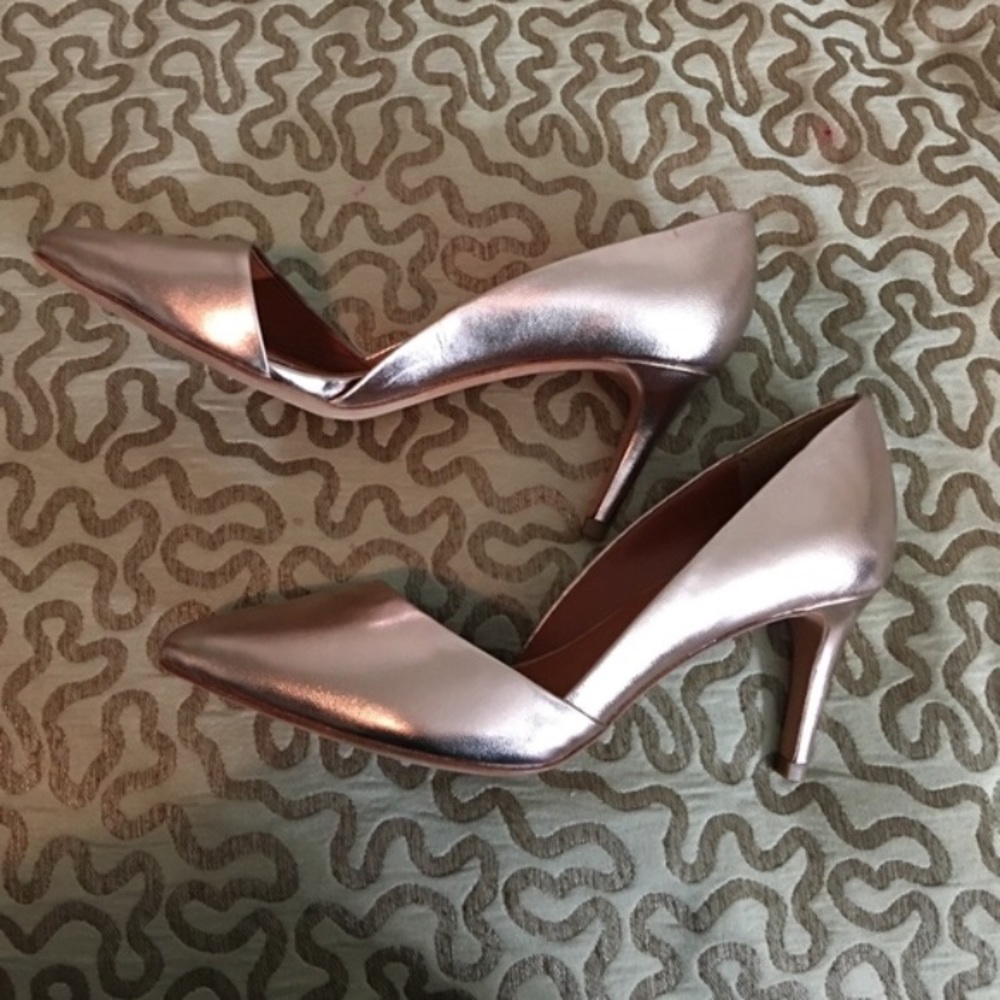 Rebecca Minkoff Asymmetrical Rose heels size 8 - Picture 4 of 4